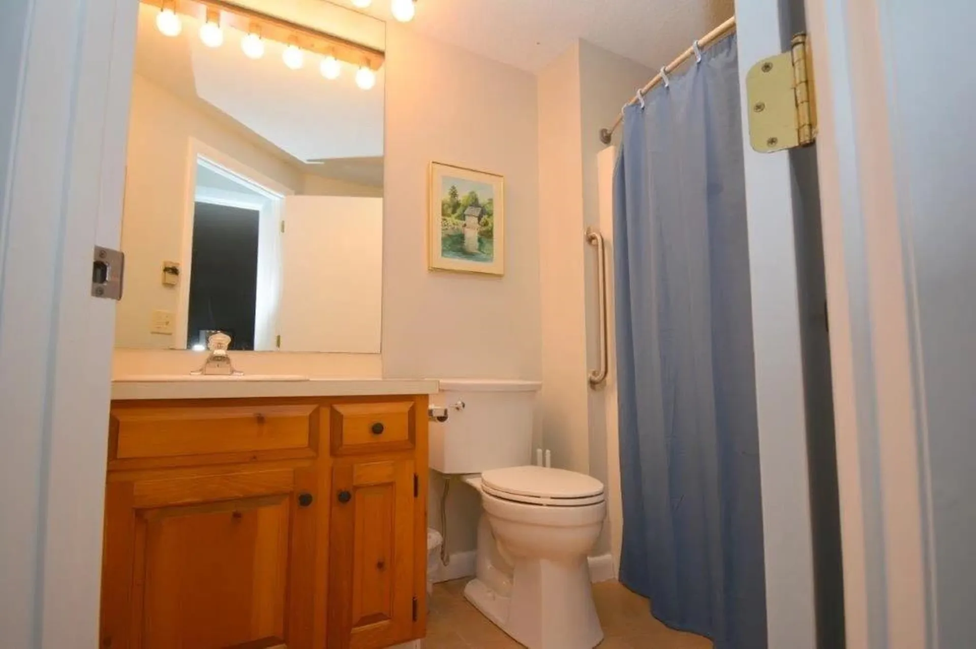 3 Lakeview Place Grantham NH 03753