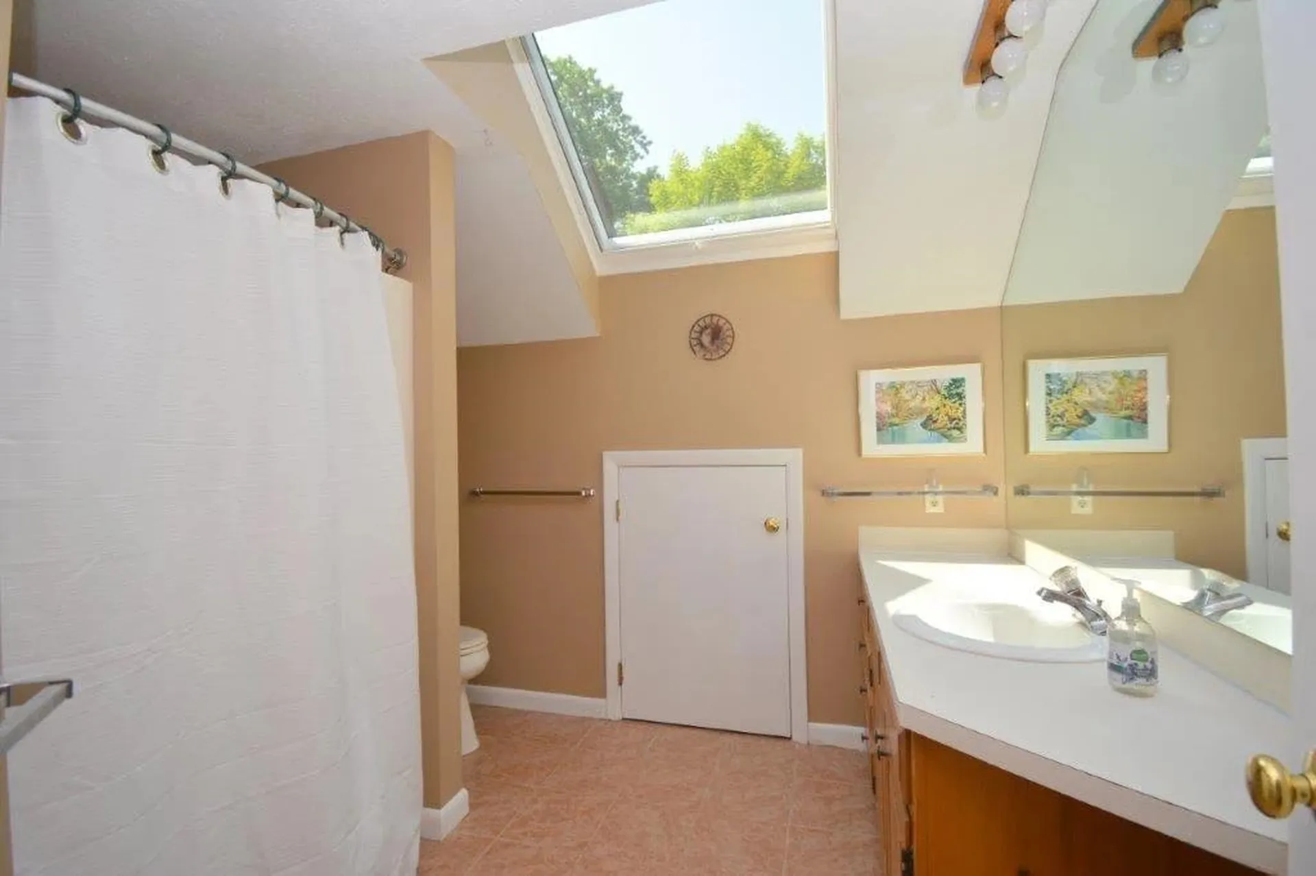 3 Lakeview Place Grantham NH 03753