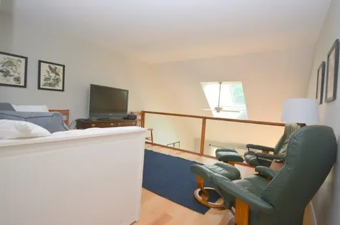 3 Lakeview Place Grantham NH 03753