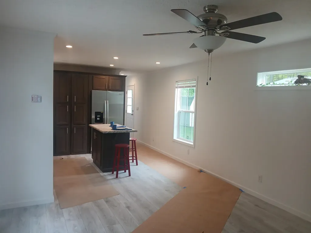 11 Cogswell Way Enfield NH 03748