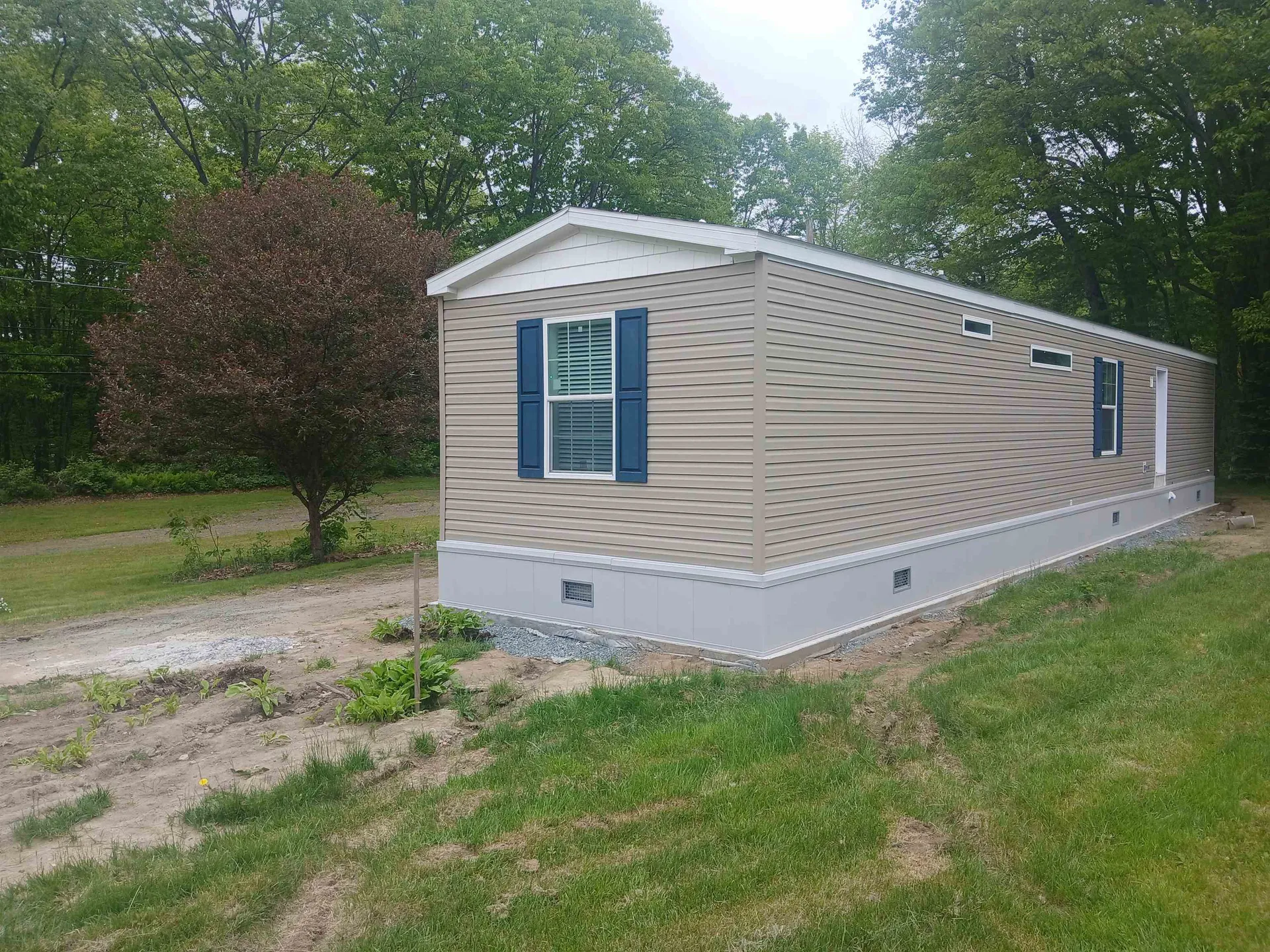 11 Cogswell Way Enfield NH 03748