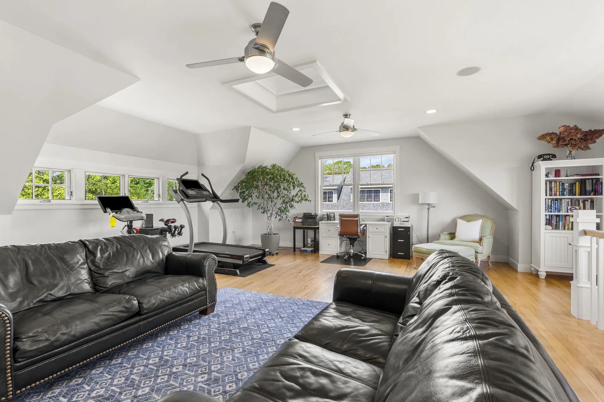 3 Appledore Avenue North Hampton NH 03862