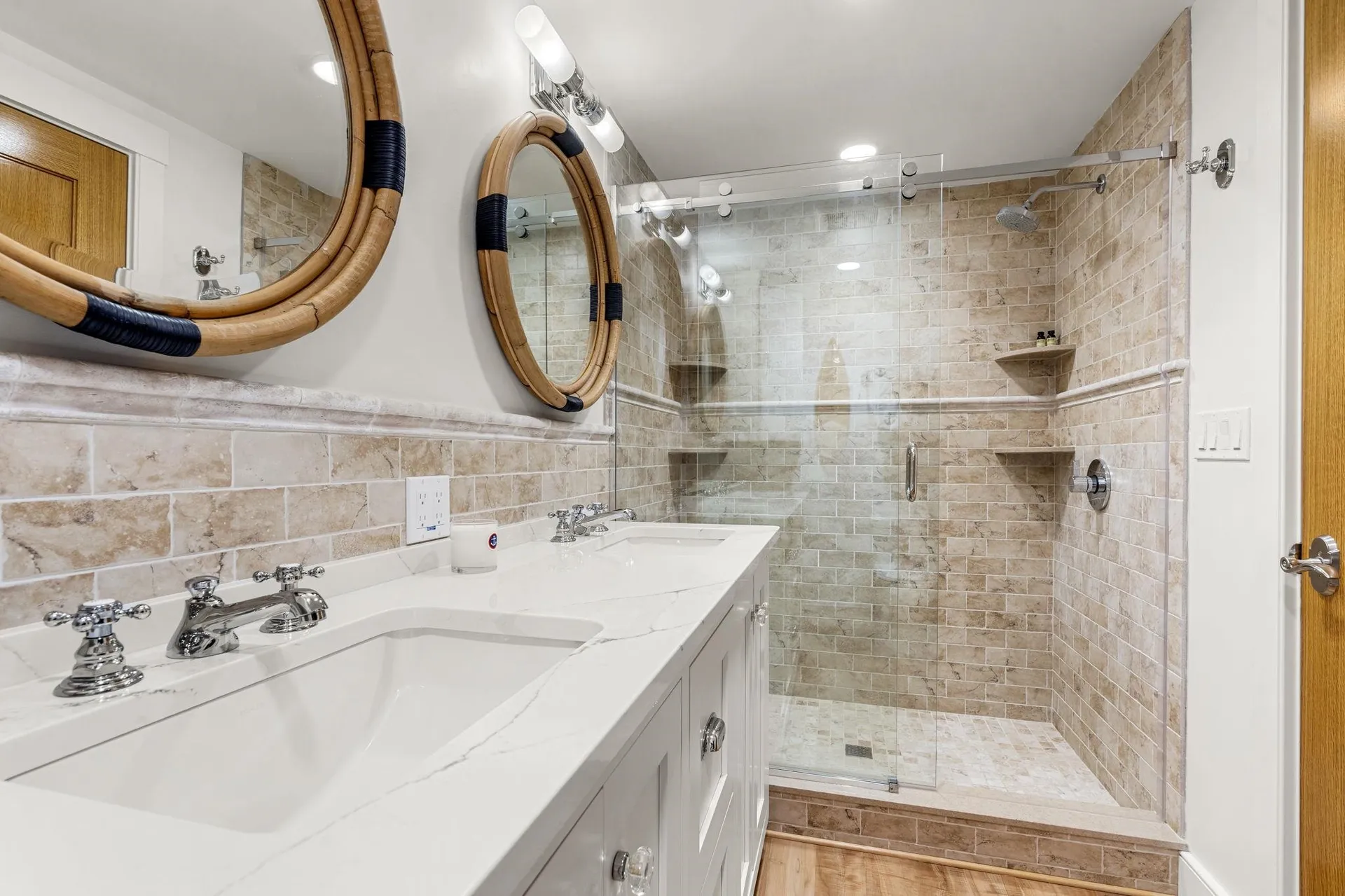 3 Appledore Avenue North Hampton NH 03862