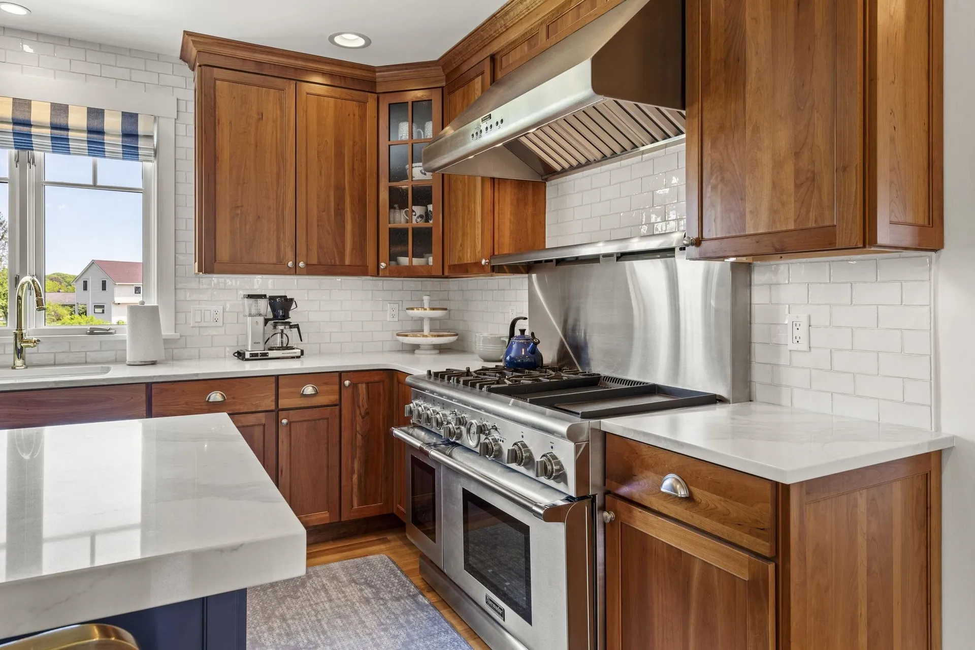 3 Appledore Avenue North Hampton NH 03862