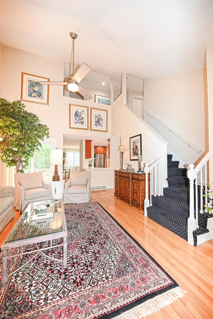 4 Timothy Drive Nashua NH 03063