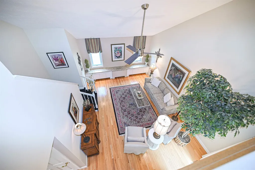 4 Timothy Drive Nashua NH 03063