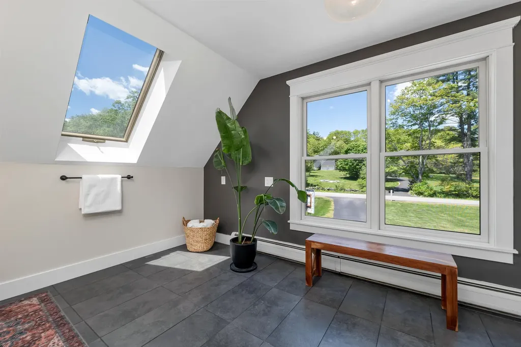 252 Long Hill Road Dover NH 03820