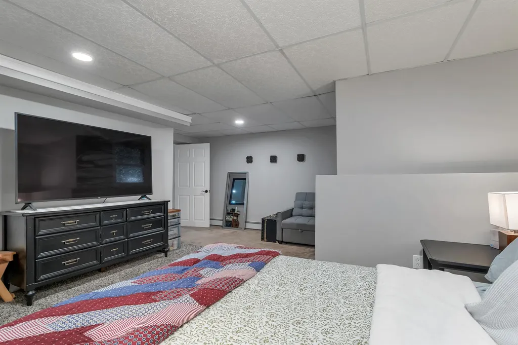 252 Long Hill Road Dover NH 03820