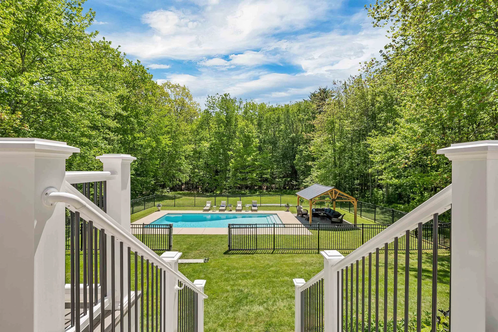 252 Long Hill Road Dover NH 03820