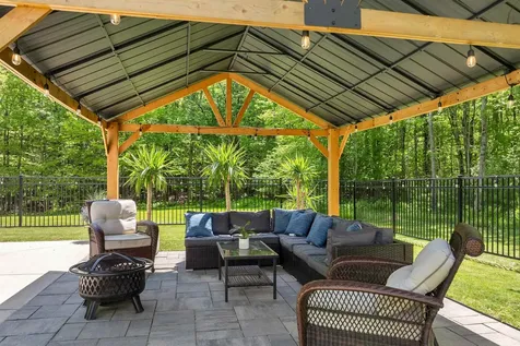 252 Long Hill Road Dover NH 03820