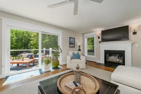 252 Long Hill Road Dover NH 03820