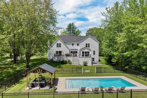 252 Long Hill Road Dover NH 03820