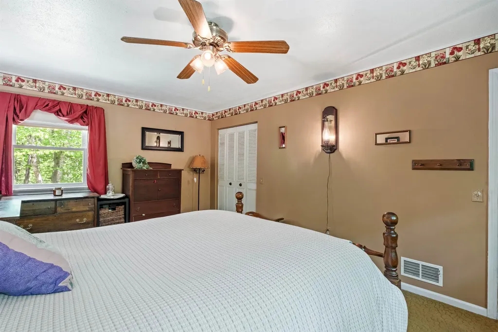 36 Whiskey Pine Road Sutton NH 03260