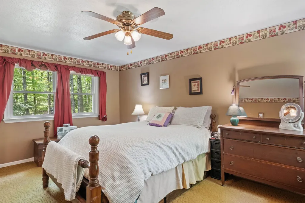 36 Whiskey Pine Road Sutton NH 03260