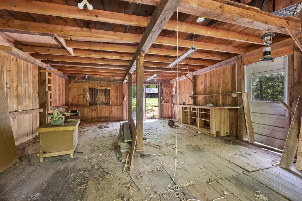 36 Whiskey Pine Road Sutton NH 03260