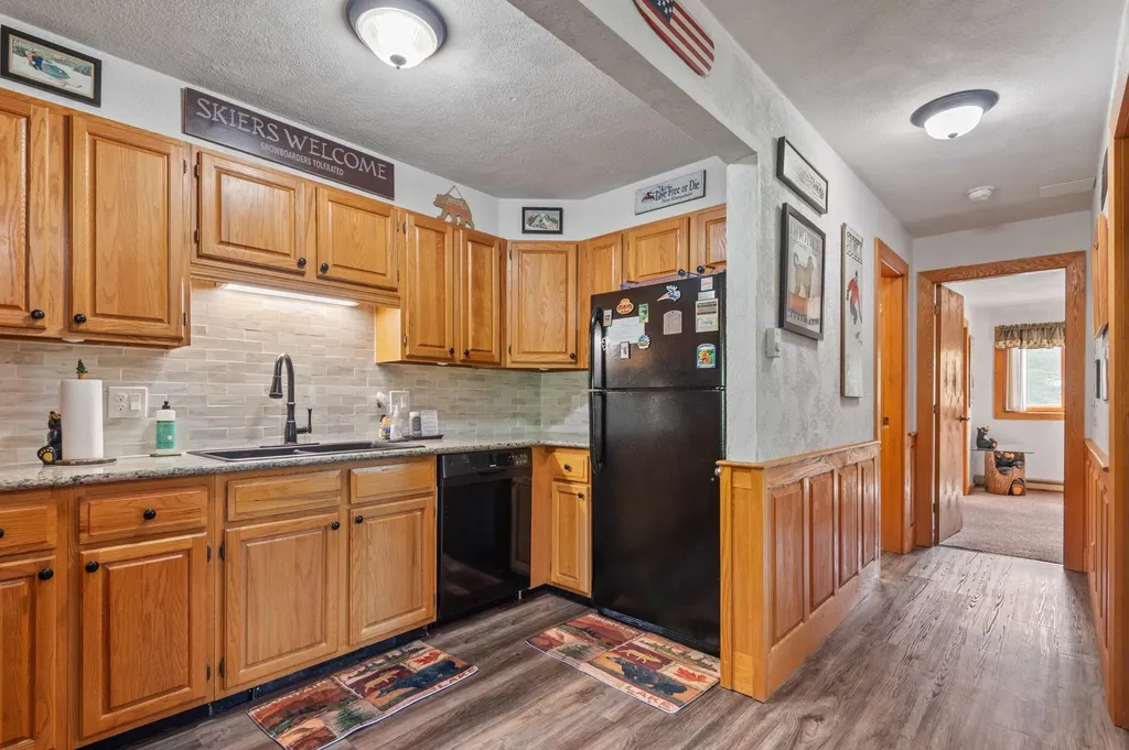 G28 Christmas Mountain Road Bartlett NH 03812