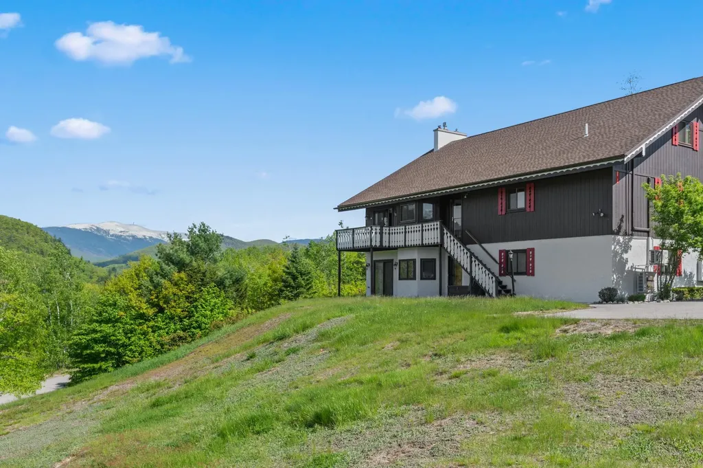 G28 Christmas Mountain Road Bartlett NH 03812