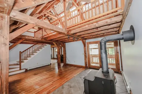 278 North Road Deerfield NH 03037