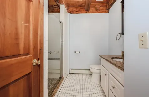 278 North Road Deerfield NH 03037