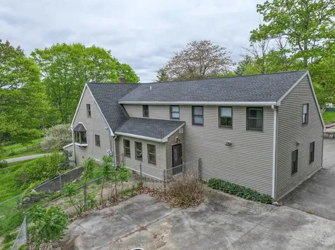 278 North Road Deerfield NH 03037
