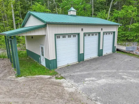 278 North Road Deerfield NH 03037