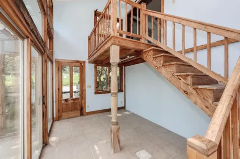 278 North Road Deerfield NH 03037
