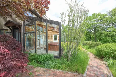 278 North Road Deerfield NH 03037