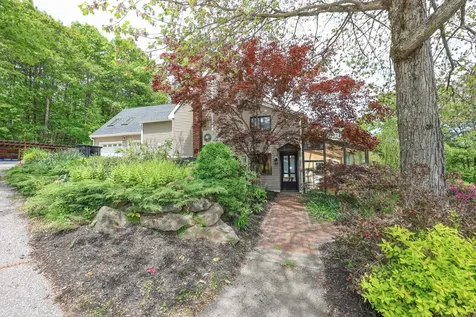 278 North Road Deerfield NH 03037