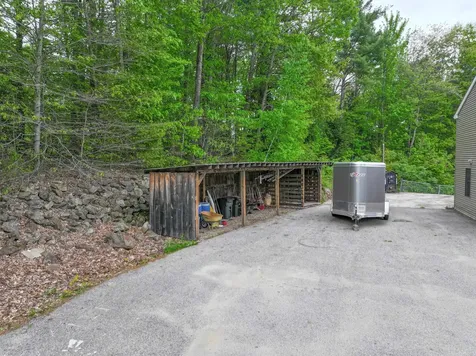 278 North Road Deerfield NH 03037