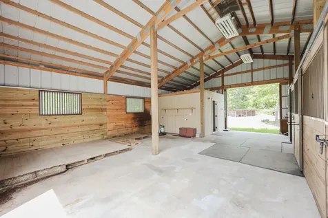 278 North Road Deerfield NH 03037