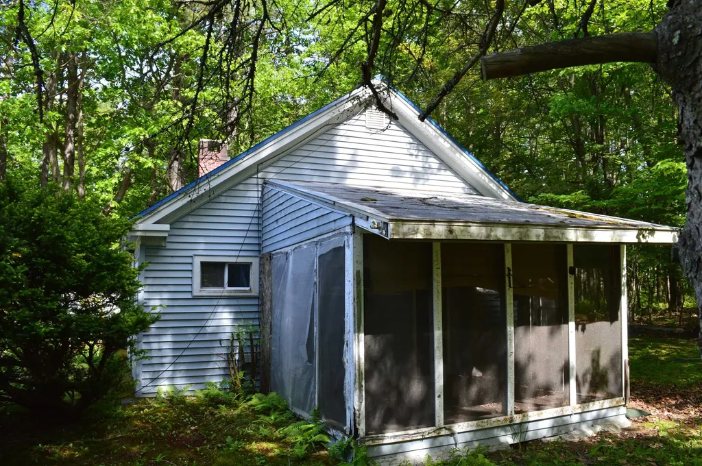 229 Academy Road Pembroke NH 03275