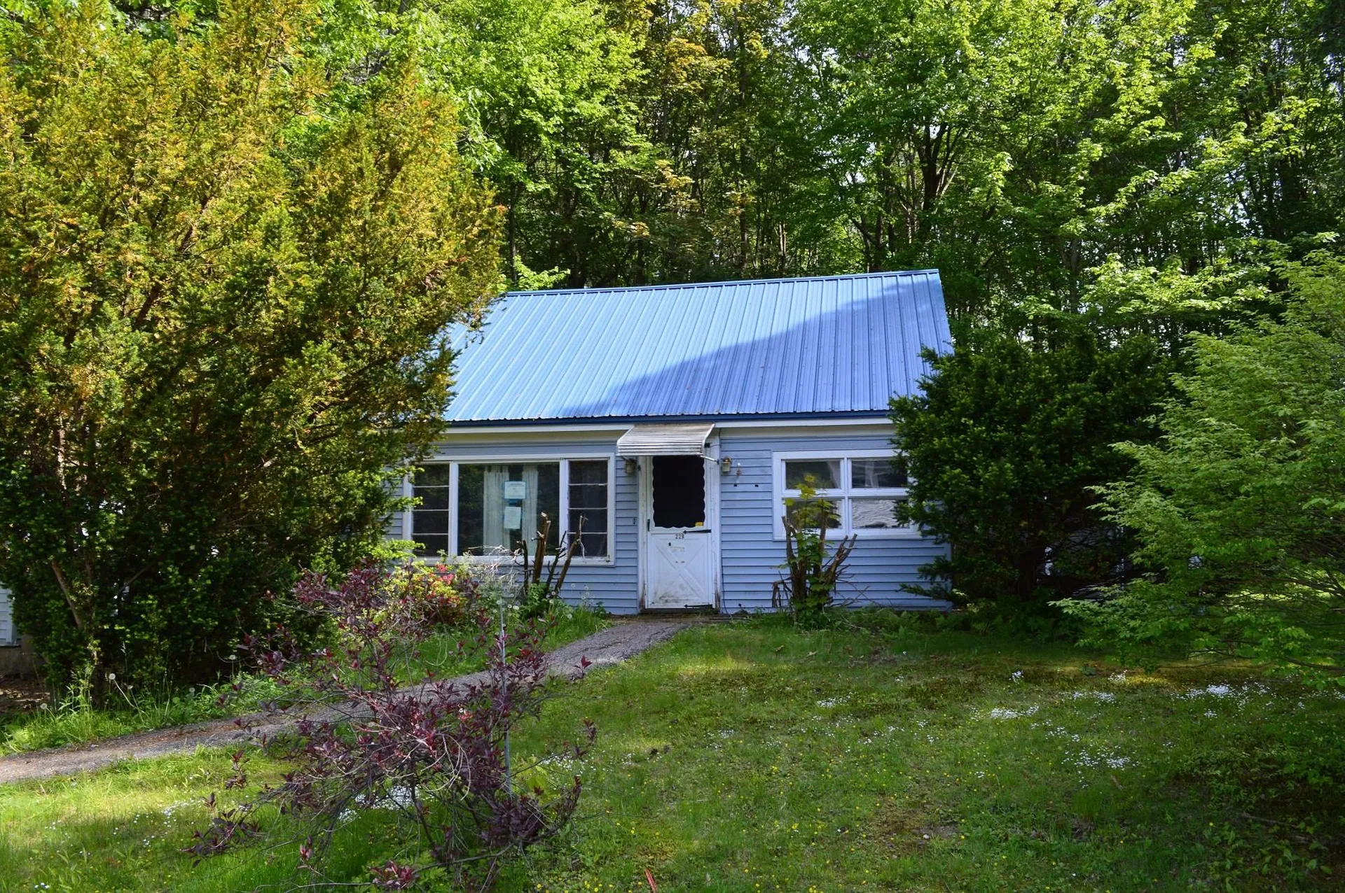 229 Academy Road Pembroke NH 03275