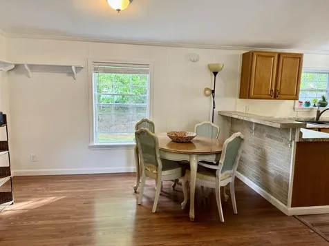 4 Gary Street Nashua NH 03062