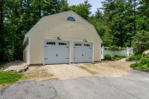 16 Birchwood Drive Derry NH 03038
