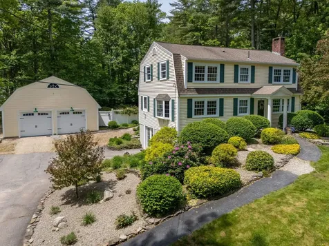 16 Birchwood Drive Derry NH 03038