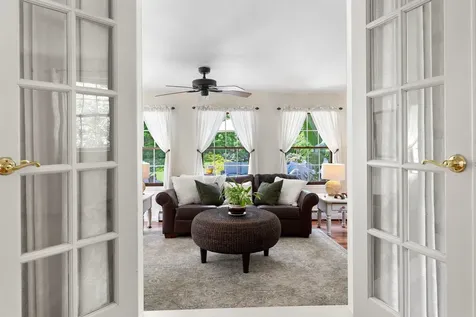 16 Birchwood Drive Derry NH 03038