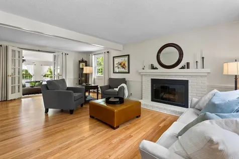 16 Birchwood Drive Derry NH 03038