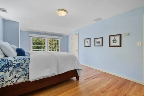 16 Birchwood Drive Derry NH 03038