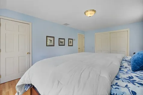 16 Birchwood Drive Derry NH 03038