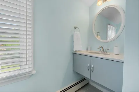 16 Birchwood Drive Derry NH 03038