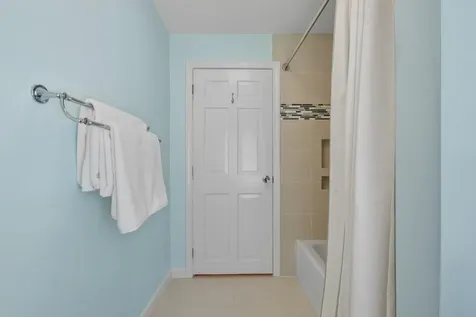 16 Birchwood Drive Derry NH 03038