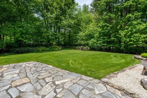 16 Birchwood Drive Derry NH 03038