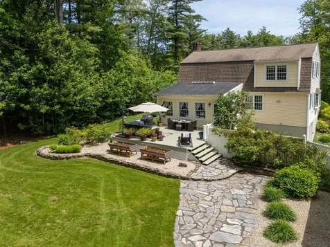 16 Birchwood Drive Derry NH 03038