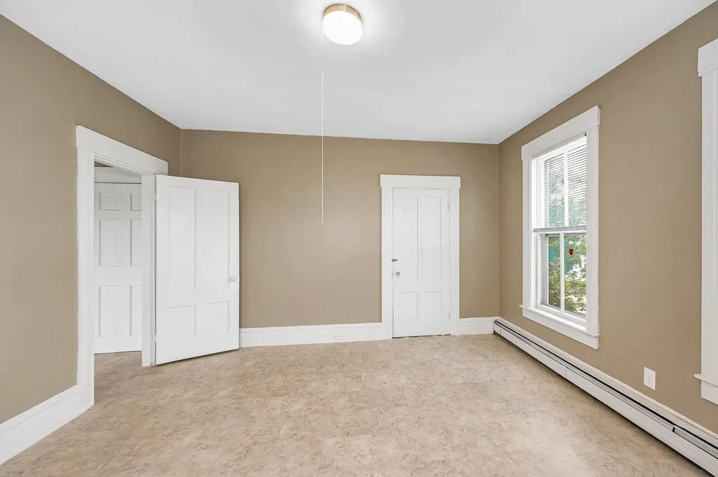 247 Spruce Street Manchester NH 03103