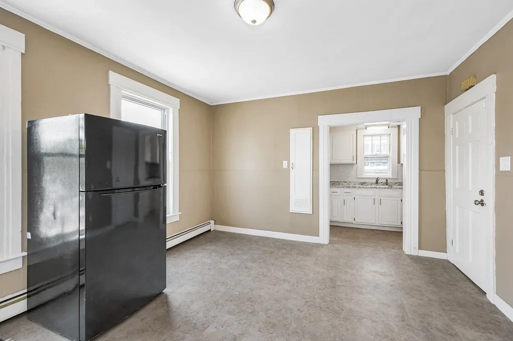 247 Spruce Street Manchester NH 03103