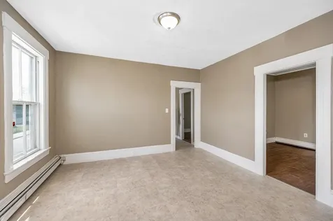 247 Spruce Street Manchester NH 03103