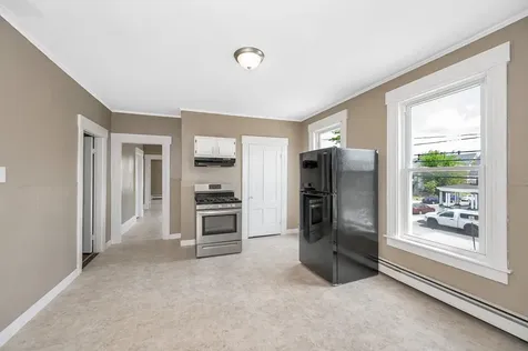 247 Spruce Street Manchester NH 03103