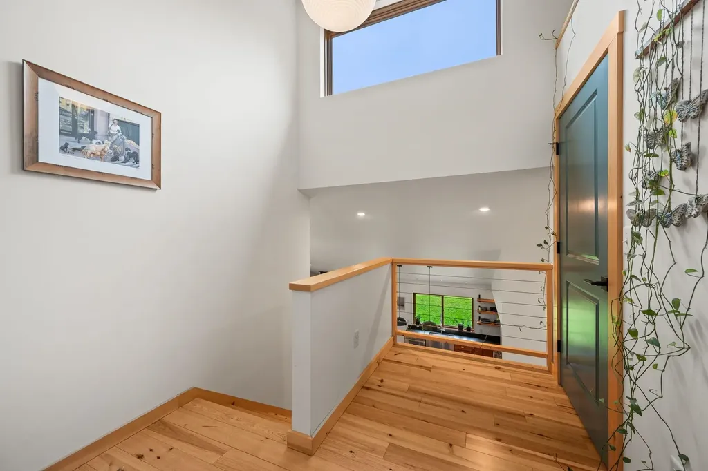 27 Hanley Lane Essex VT 05452