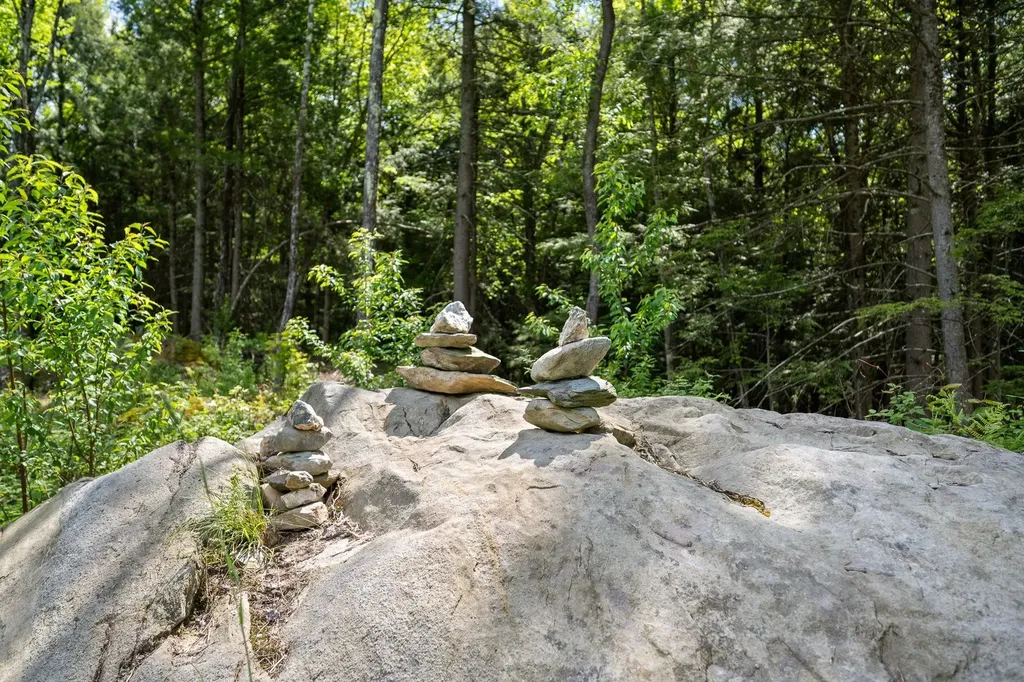 27 Hanley Lane Essex VT 05452