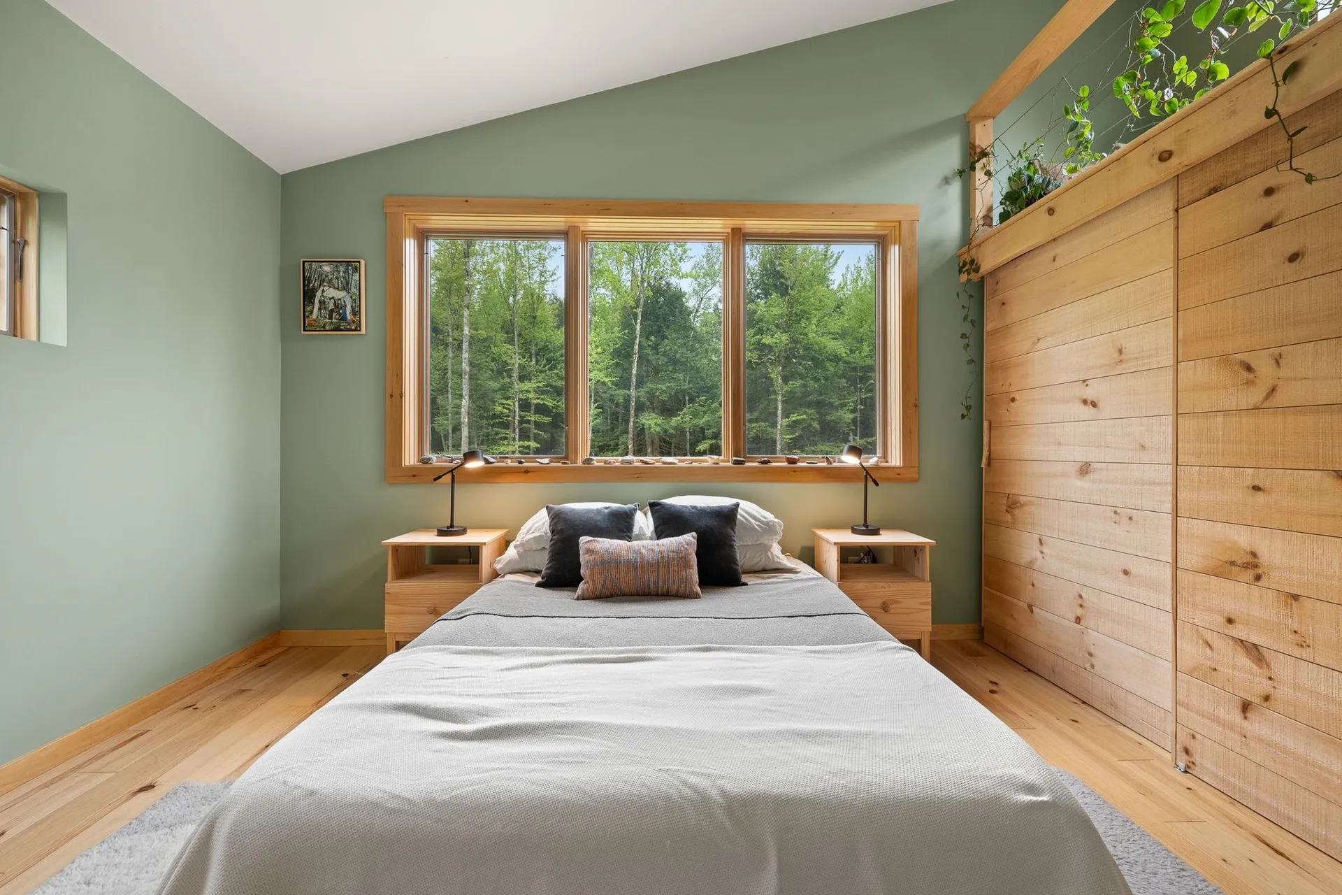 27 Hanley Lane Essex VT 05452